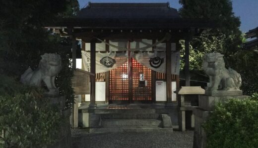 夜の神社について